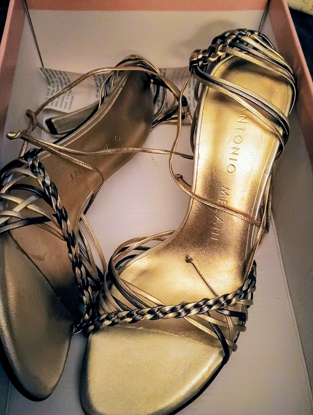 New Metallic Antonio Melani Gold Strappy Women’s Sandals